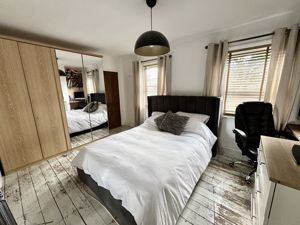 Photo 11- click for photo gallery